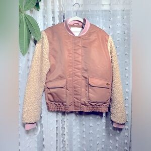 Scotch and SodaBomber Jacket with Sherpa Selves/Olive Green Interior/pin…